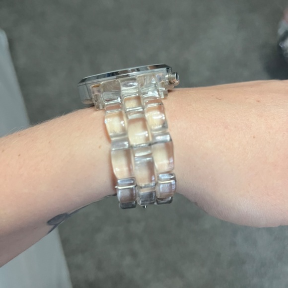 Michael kors watch - Picture 3 of 3